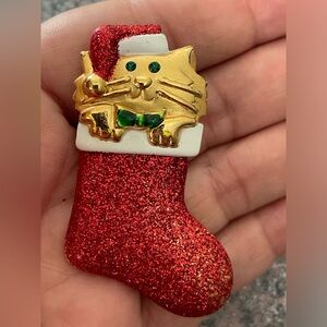 AJC Gold Tone Brooch Cat Kitty Kitten in Red Christmas Stocking 2.25”